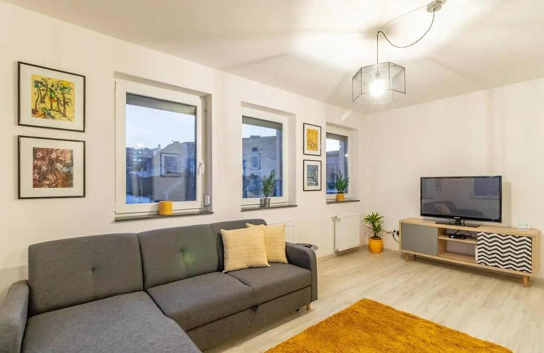 Modern And Stylish Apartment W Terrace-1