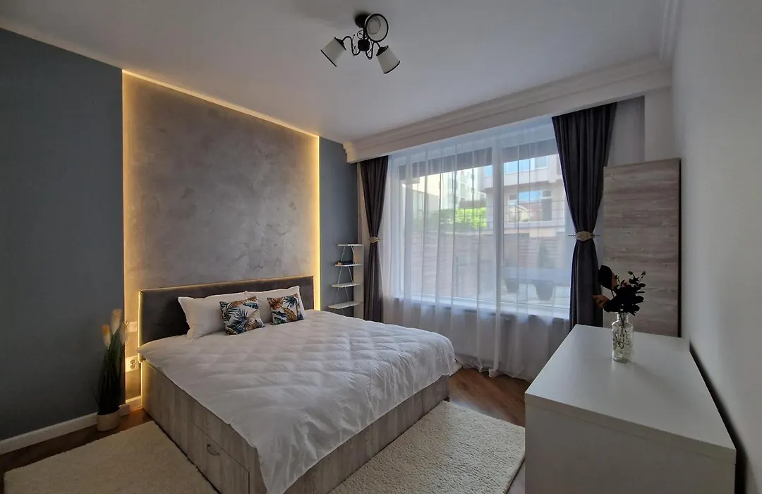 M&M Apartments Csv Home-1