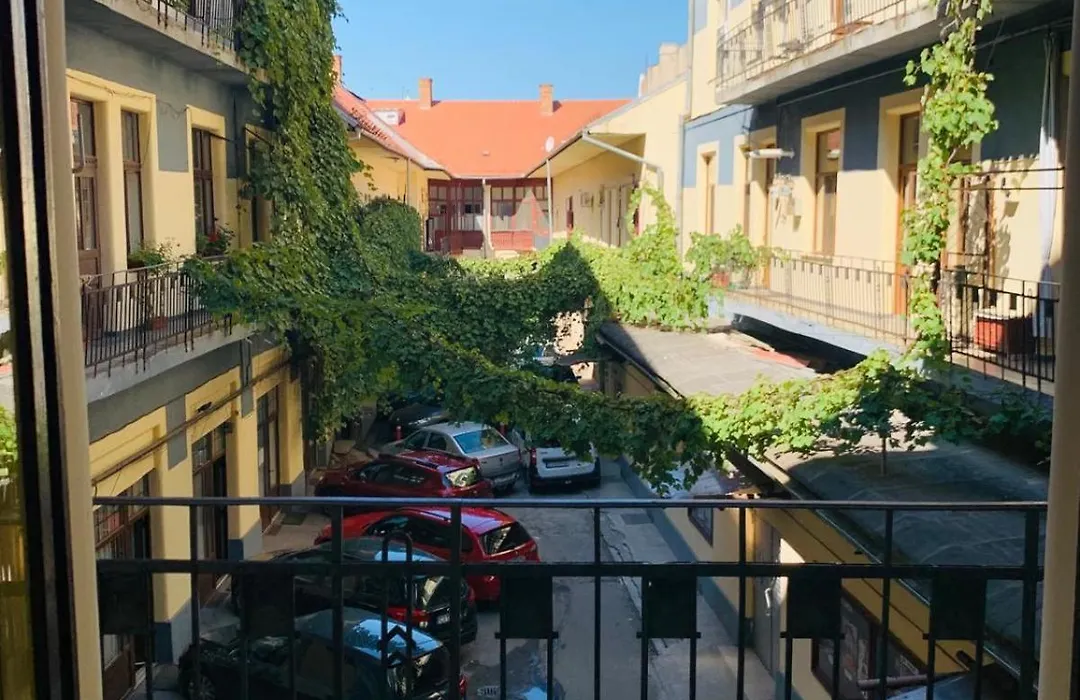 1900 Vetus Central Apartment-1