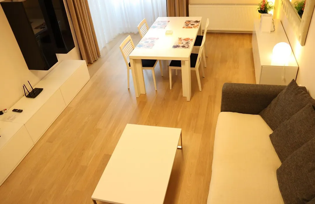 Platinia Home-1