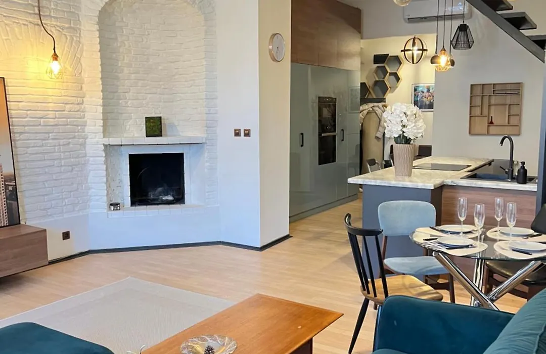 Central Luxury Apartament-1