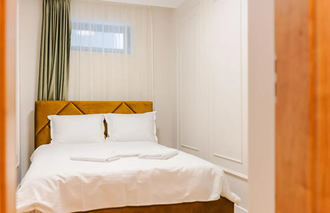 Stylish Stay With Dedicated Workspace-1