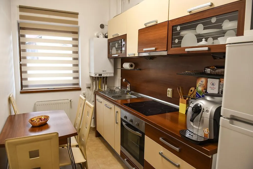 Modern Apartment Near City Center-1
