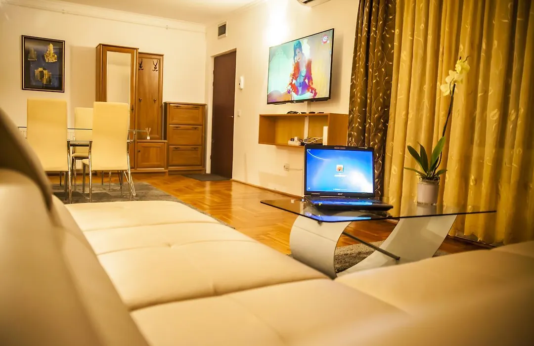 Business Class Apartment-1