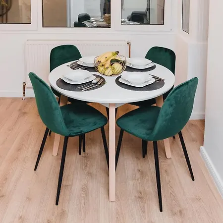 N&B Apartments-3