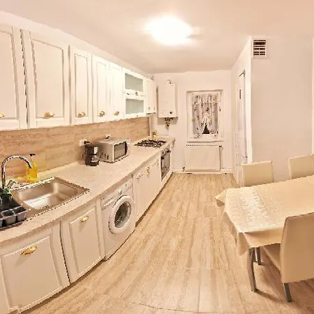 Apartament 2 camere cu loc de parcare-2