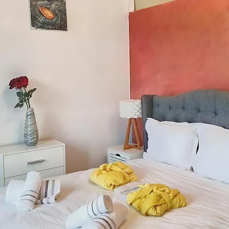 Cozy Penthouse In A New Business Building In City Center. Free Private Parking-2