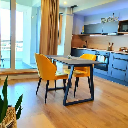 Eriss Studio Suite - Ozone Building Apartment-2
