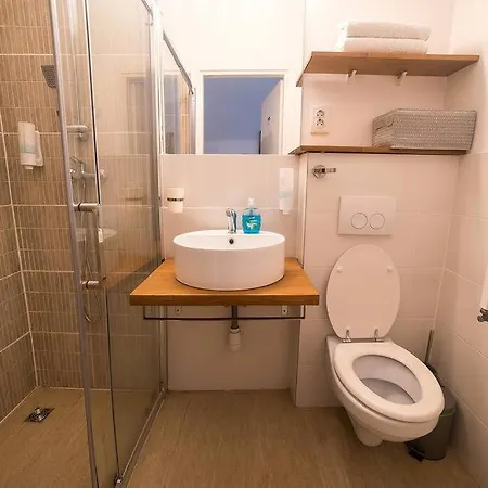 Ultra Central Bohemian Apartment 2-2