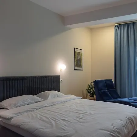 Fabrica Apartments 11-2