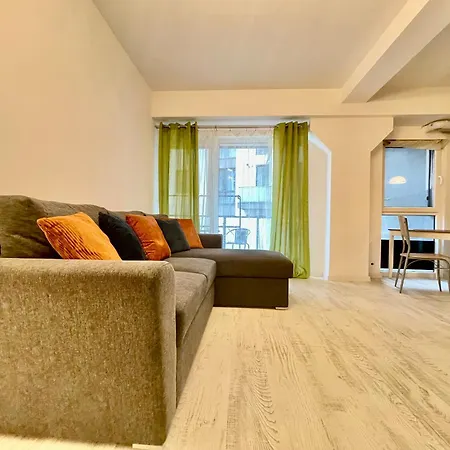 Central Apartment In Cluj-Napoca - Yamaluxe Apartments-3