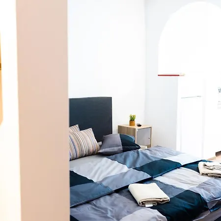 Thome Bucegi Smart Budget City Stay-2
