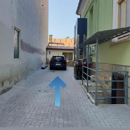 Cozy Home In The Heart Of Cluj-Napoca-3