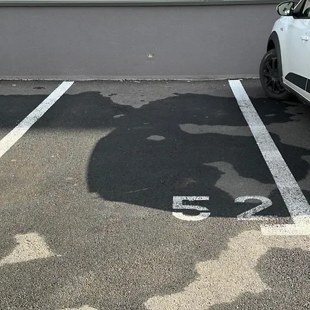 Black Apartament-2