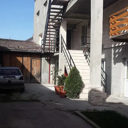 Csikos Apartment-2