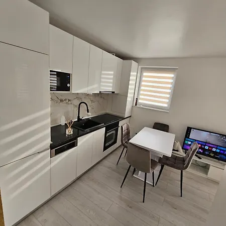 Filip Residence-3