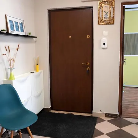 Apartament str Primăverii cu 2 camere - mănăstur-2