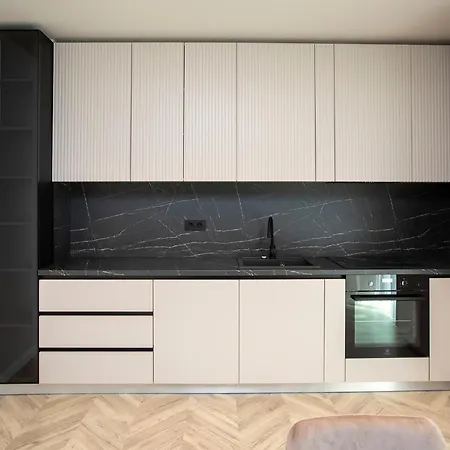 Sadim Lux Apartment City Tower 14-18Th Floor-2