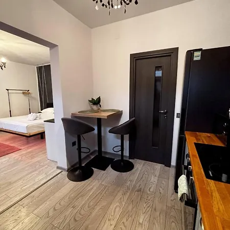 City Center Velor Residence Ac, Smart Tv, Garden-3
