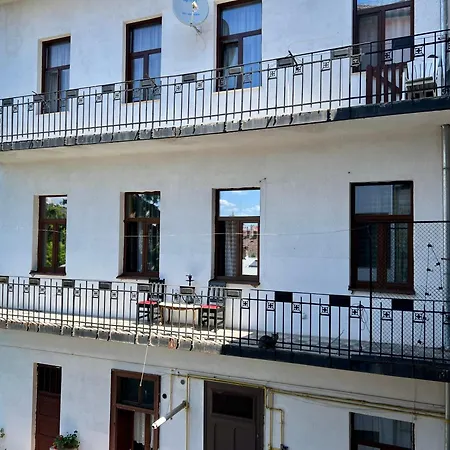 Classic Love Story In Old Cluj III-3