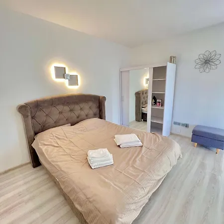 Apartament Iulius - Amazing View-2