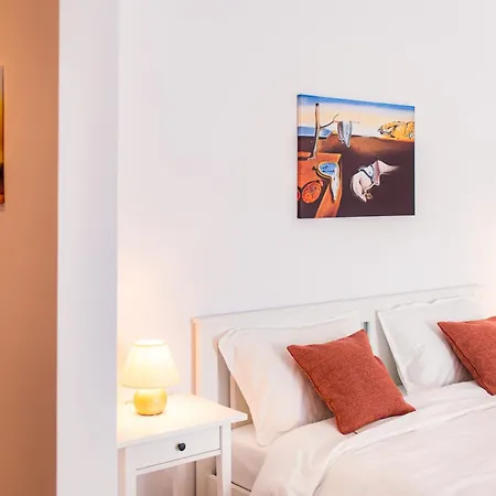 Opera Central Apartment - Free Parking Place-2