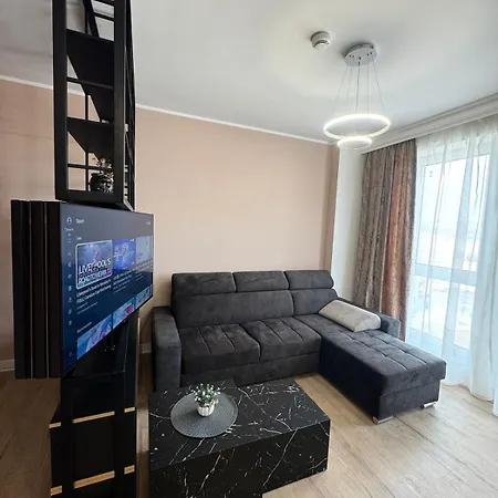 Rin Skylounge Apartment-2