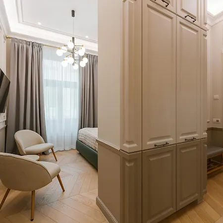 Isac Residence-2
