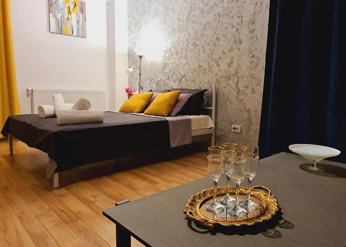 Ultracentral 5* Boutique Hotel Style Apartment. Brand New. 2 Rooms. Spacious. Free Parking Cluj-Napoca