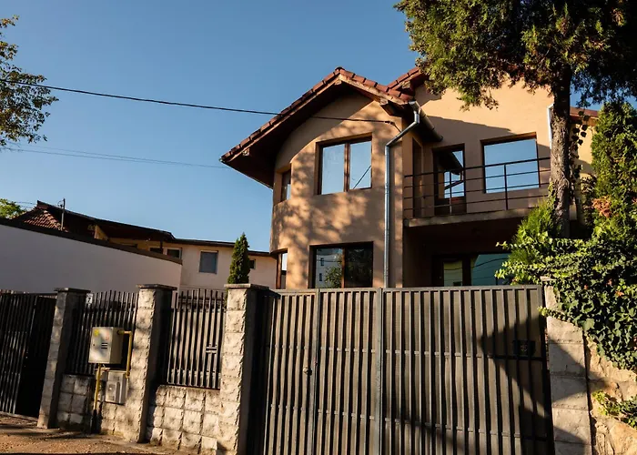 Flower Inn - Apartament 1 Cluj-Napoca
