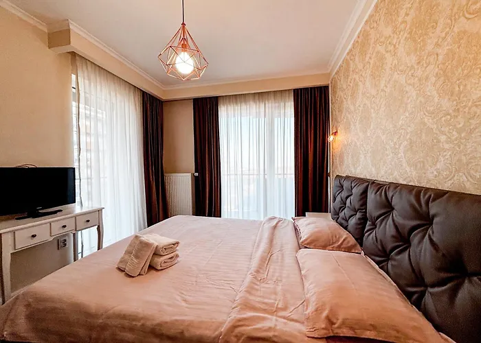 Altheda Living Sunstone - Luxury Apartment - Private Parking, Smart Tv, Huge Balcony And King Size Bed Cluj-Napoca