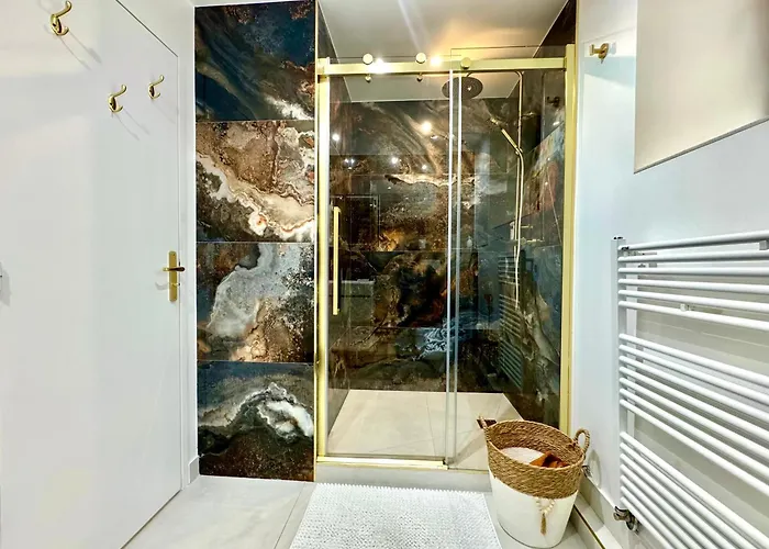 Loft 37 - Luxe Garden Stay Cluj-Napoca