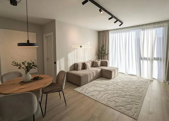 Bonjour Modern Apartment - Parking, Kingsize Bed Cluj-Napoca