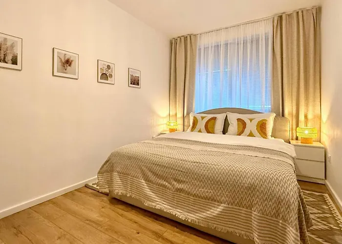 Poemi à la Cluj- Quiet, Kingsize bed, Quiet locat Apartment