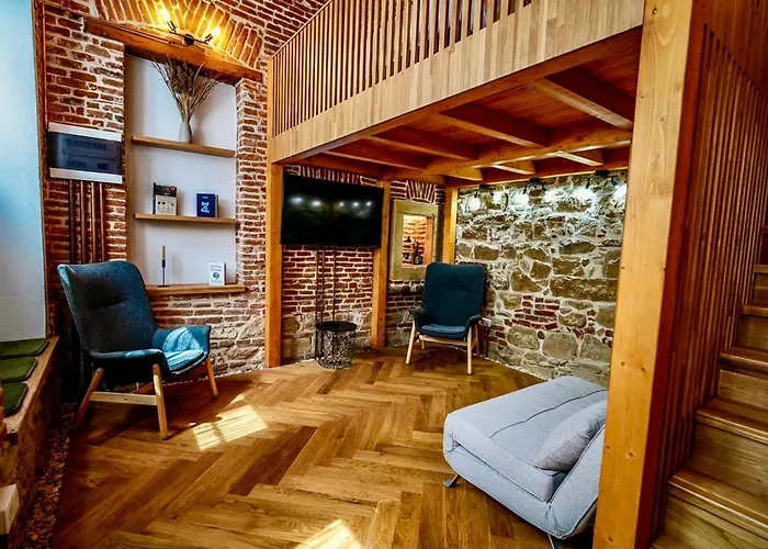 Nest 40 Central Heritage Apartment Cluj