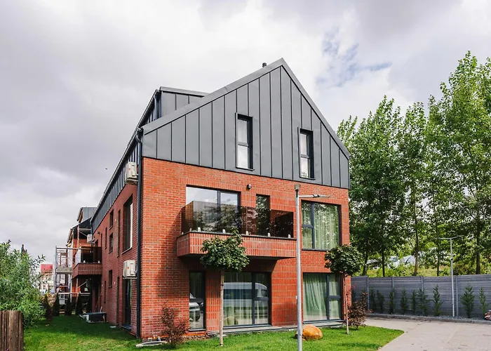 Chic Modern Apartment - Work-Friendly & Comfortable Cluj-Napoca