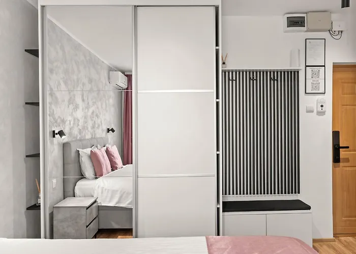 Corvinia House Mărăști Cluj - Free Parking - Near Airport Apartment