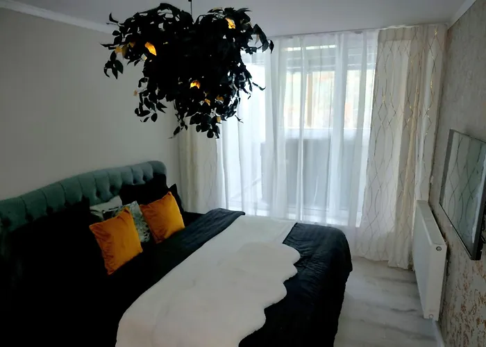 GLAMOUR VOX - Romantic Jacuzzi Escape - Cluj-Napoca - Near BT&Cluj Arena