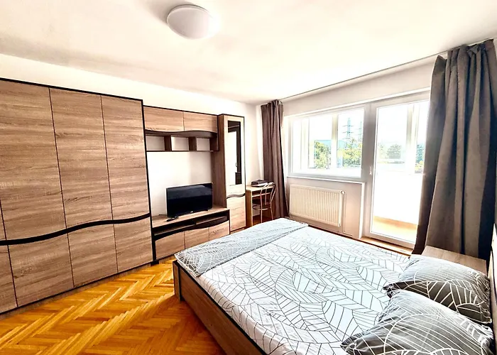 Ofer spre închiriere apartament 2 camere Cluj-Napoca