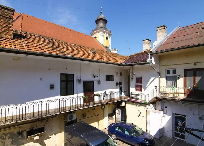 The Yellow Umbrella Studio Cluj-Napoca